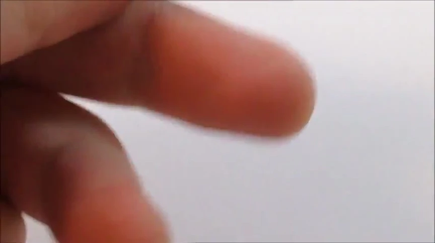Comparison to other grip styles mentioned in the video.
