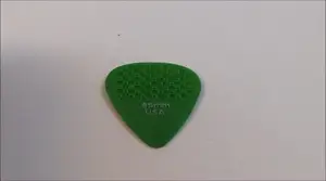 Planet Waves DuraGrip Guitar Picks Review: Superior Grip and Performance