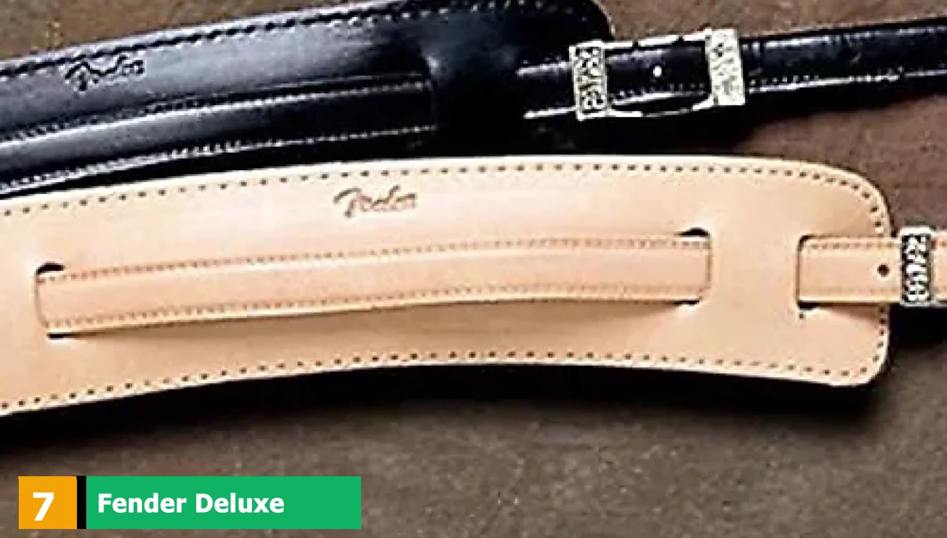 Fender Deluxe Vintage strap highlighting its thin design