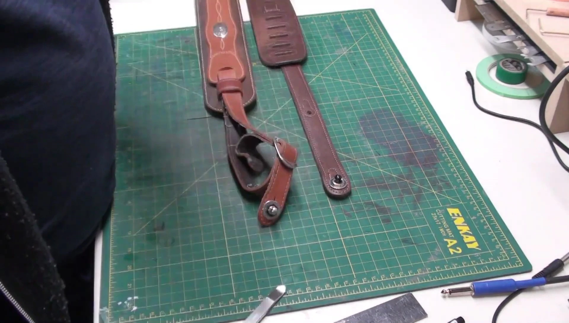 The strap pulled to the initially measured length; the problem becomes apparent.
