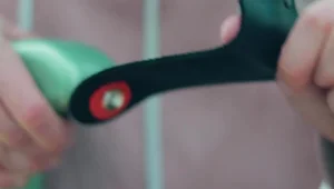 Secure Your Guitar Strap: The Quick & Cheap Ring Solution