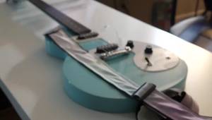 DIY Custom Ombre Guitar Strap: A Tie-Dye Tutorial (With Troubleshooting!)