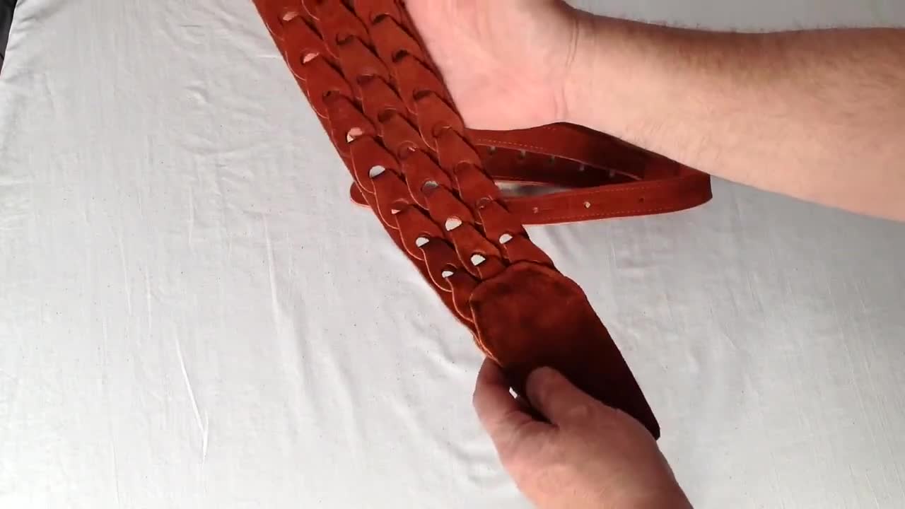 Demonstrating the adjustable length feature.