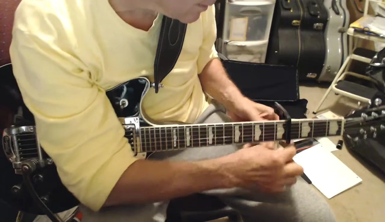 Planet Waves capo on the fret