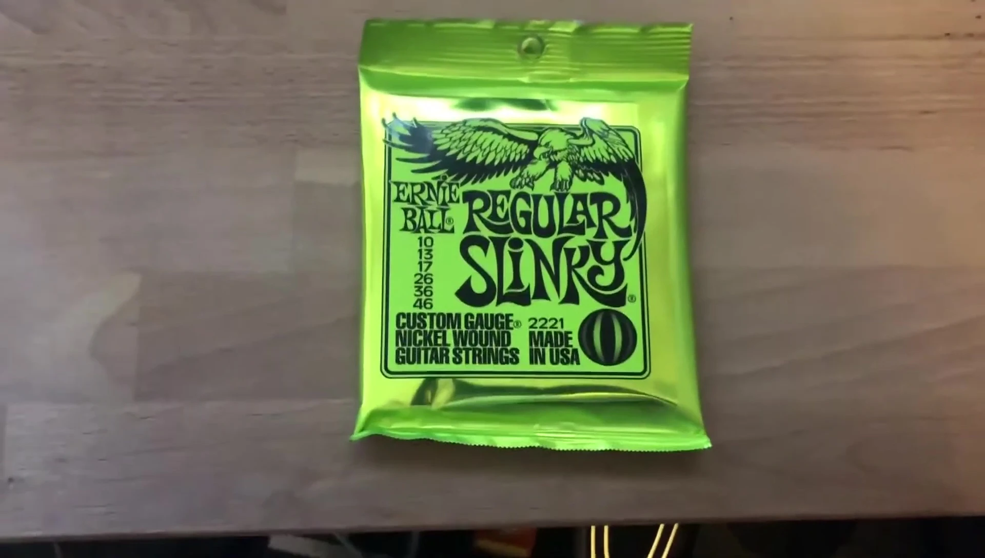Multiple packs of strings, highlighting the bulk buying option.
