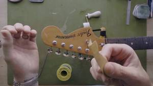 Fix String Breakage on Your Guitar: Expert Luthier's Guide