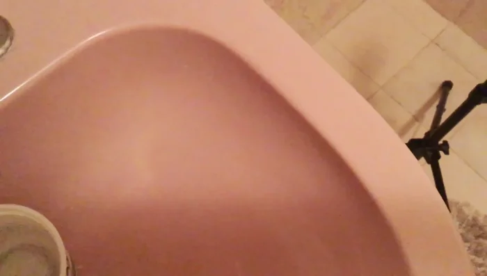 Let the strings soak for 15 minutes.