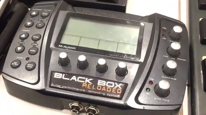 Review of M-Audio Black Box (desktop multi-effects): Sequencing, drum beat synchronization