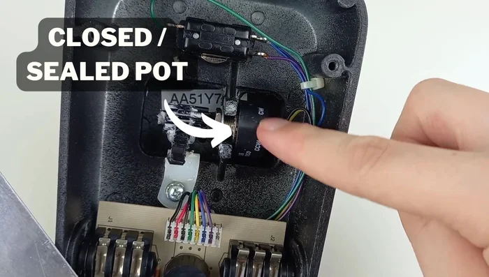 (Optional) Clean the potentiometer with contact cleaner to remove dirt that might cause scratching or uneven jumps in the effect.