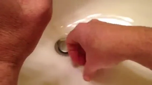 Sound demonstration of glow-in-the-dark picks