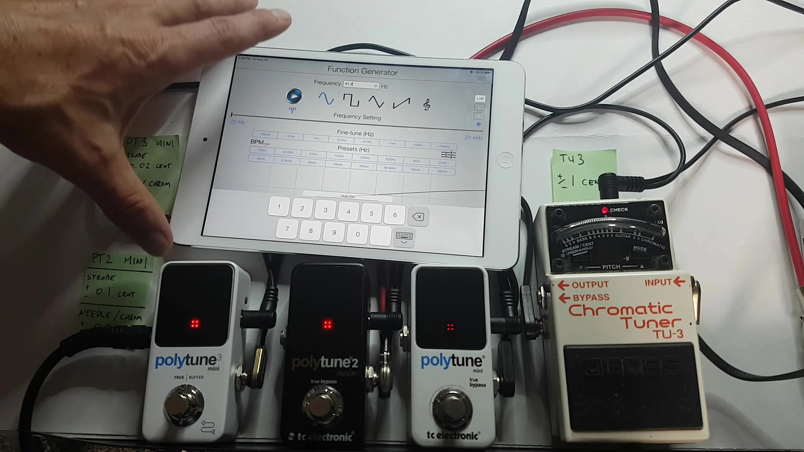 Function generator app interface displayed