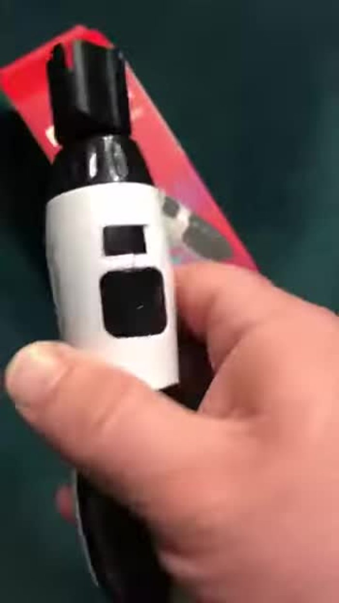 To tighten the string, press the button on the string winder.