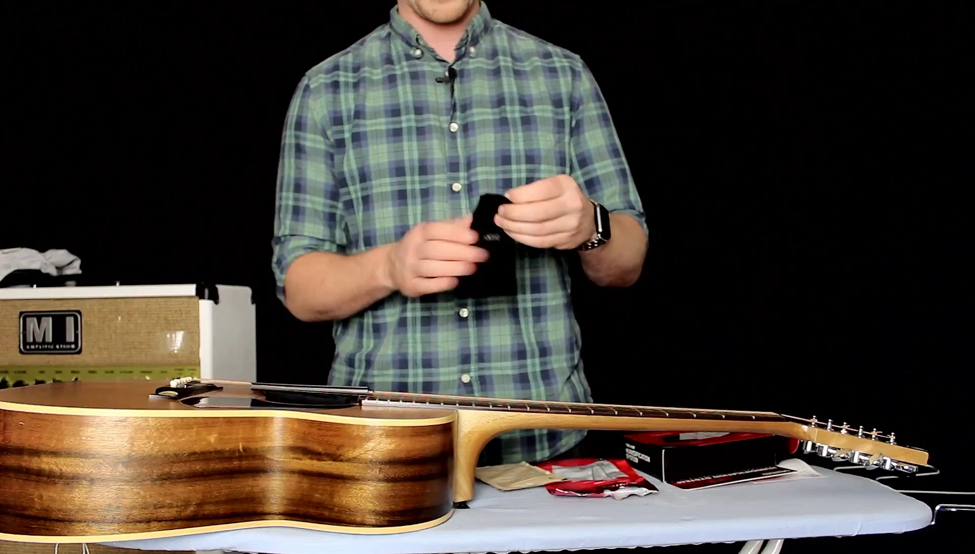 Showing how to place a gel pack in the smaller pouch.