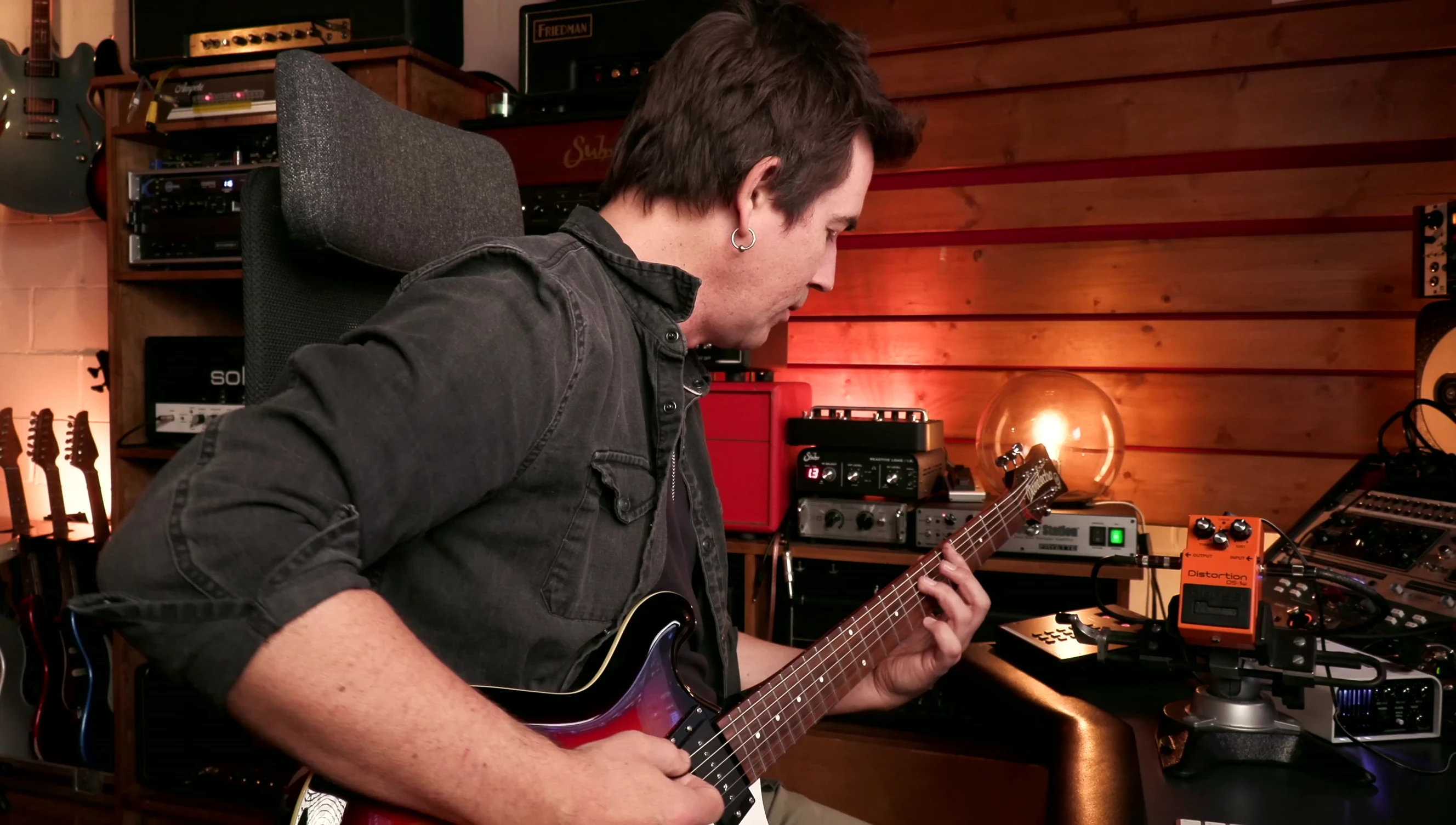 A/B comparison of the baritone sound with and without the pedal