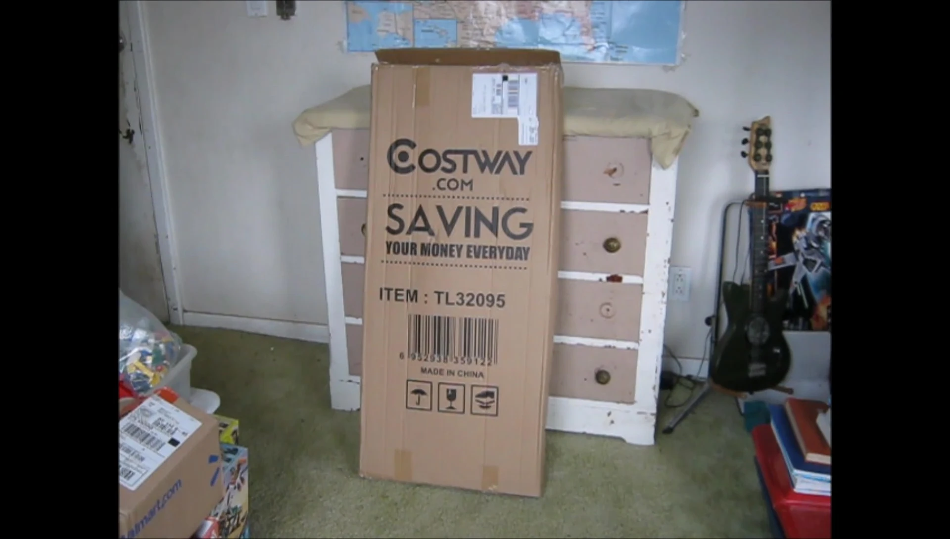 The large box the keyboard stand arrived in.