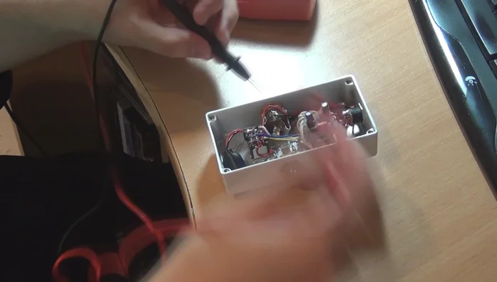 Check Input/Output Jack Grounding: Verify that the input and output jacks maintain a continuous ground connection through the enclosure.