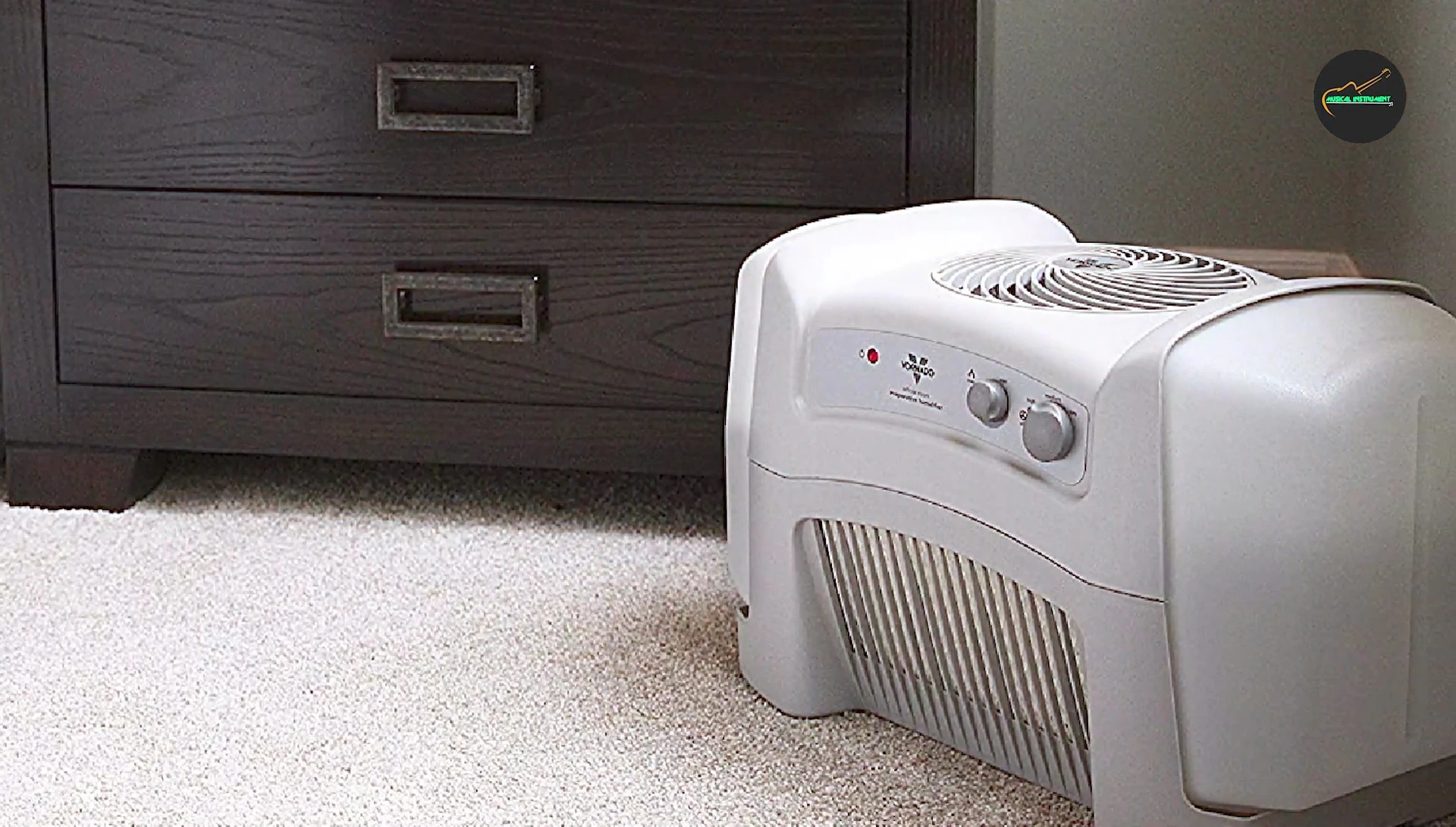 Vornado Humidifier control panel