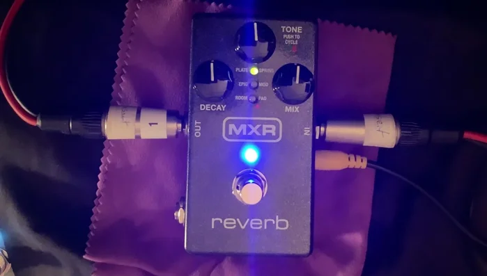 Choose reverb type (Plate, Spring, Epic, Modulated, Room, Pad).