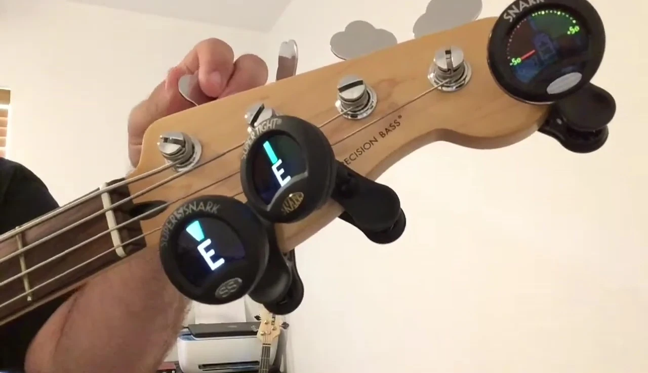 The reviewer pointing towards the Super Snark tuner.