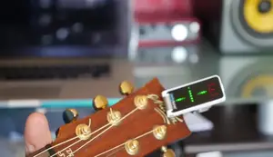 Polytune Clip Tuner Review: Accurate Tuning, Durable Clip, and More