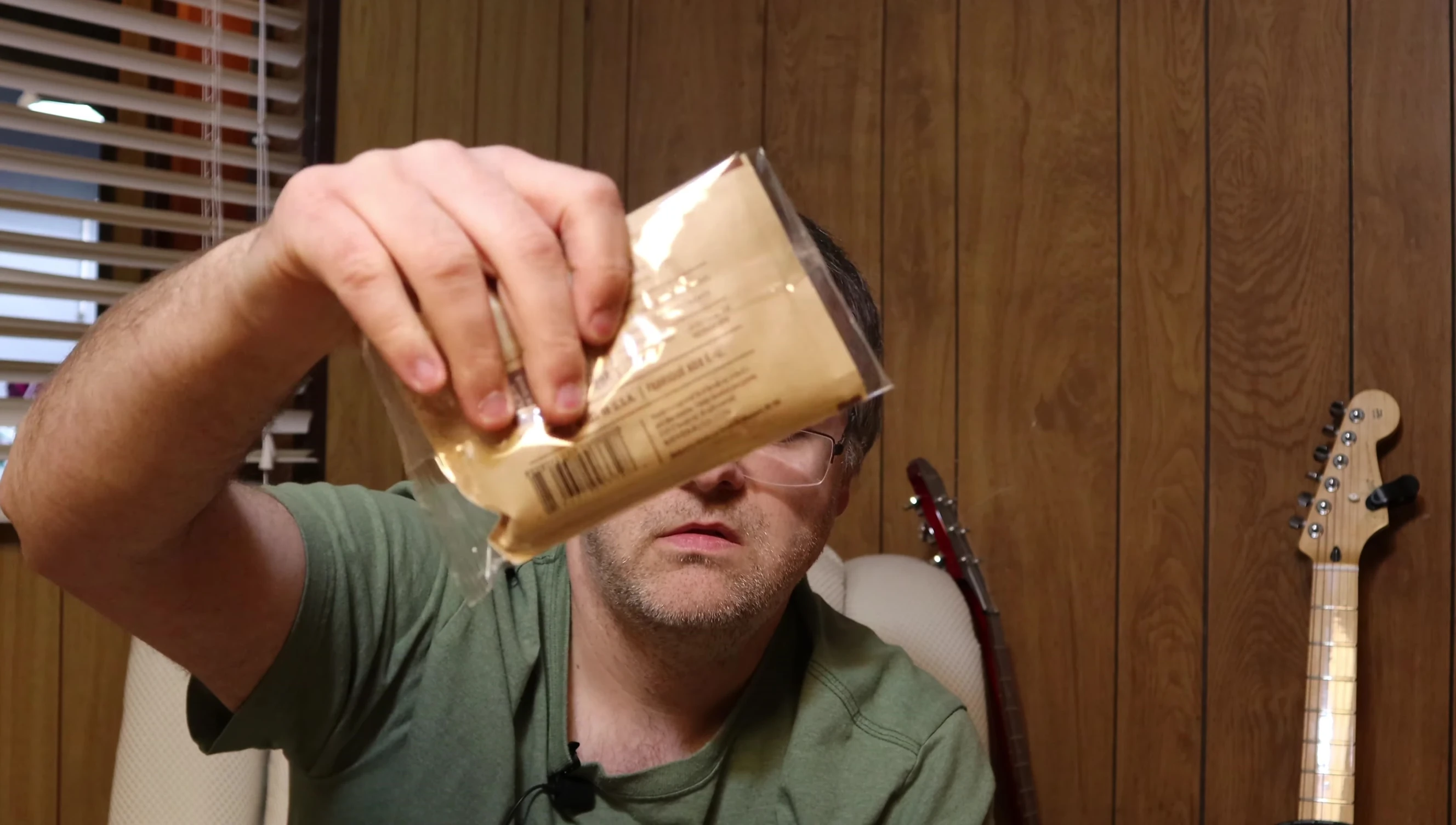 Greg squeezing a Boveda pack to show its suppleness