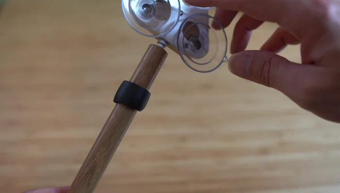 Protecting your Guitar: The soft foam padding protects the instrument from accidental contact during adjustments.