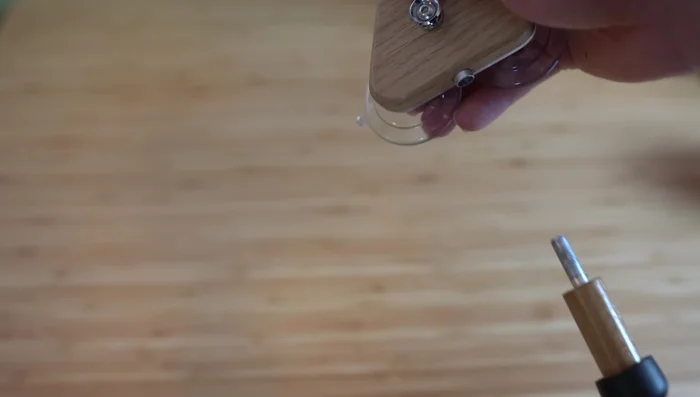 Optional Strap System Integration: Detach the main support piece to use with the optional Mondo strap system.