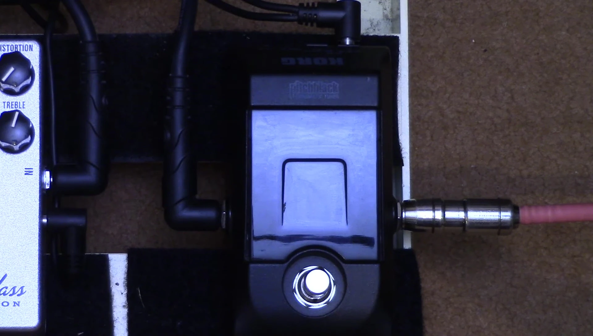 Distortion pedal demonstration.