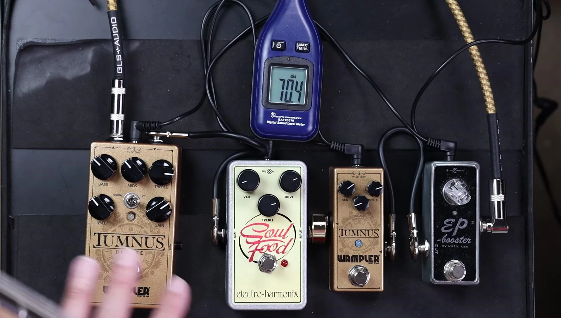 The reviewer discussing the tonal qualities of each pedal