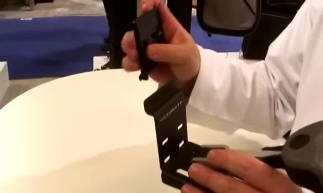 Demonstration of the slat mount option