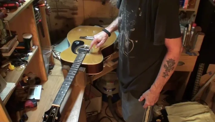 Leave the hygrometer in place for 28-48 hours (longer is better for accuracy).