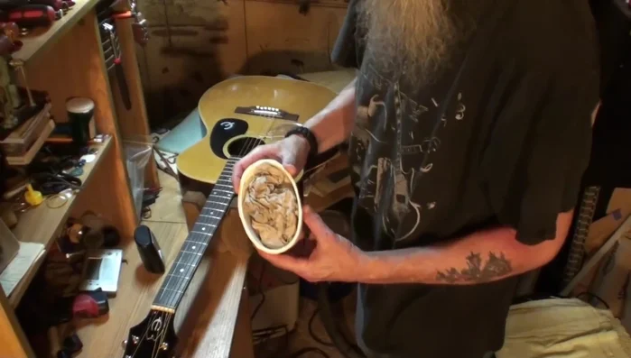 Leave the humidifier in place for at least 48 hours (or longer).