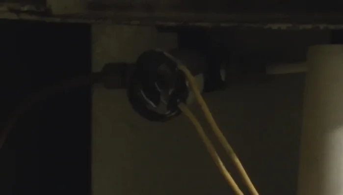 Replace the saddle valve: Install a new saddle valve using proper plumbing techniques.