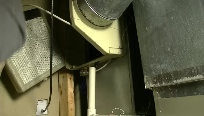 Replace the saddle valve: Install a new saddle valve using proper plumbing techniques.